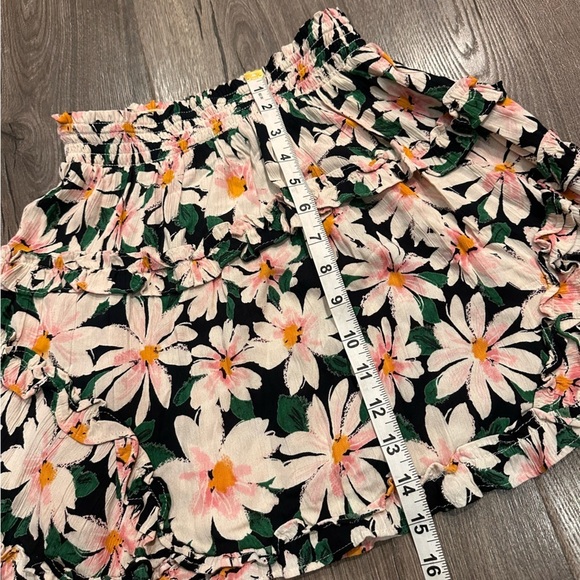 NEW Angie Juniors Floral Print Tiered Ruffle Mini Skirt Sz S Daisy Pink Coquette - Picture 7 of 10